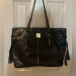 Dooney & Bourke Black Neverfull Tote